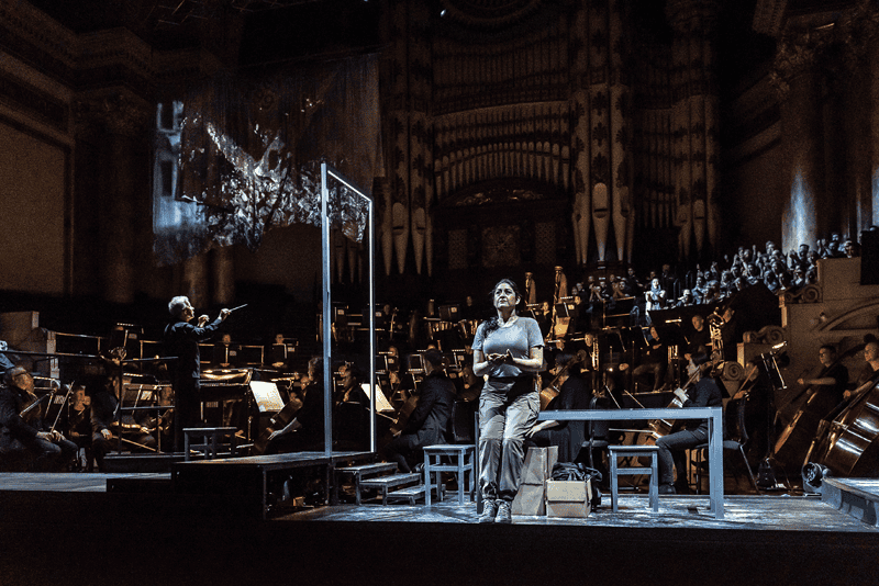 Opera North’s Aida, Spring 2019   Alexandra Zabala as Aida with the Chorus and Orchestra of Opera North Conductor Sir Richard Armstrong, Director Annabel Arden, Designs and Video Direction Joanna Parker, Video Design Dick Straker, Lighting Designer Richard Moore Photo credit: Clive Barda