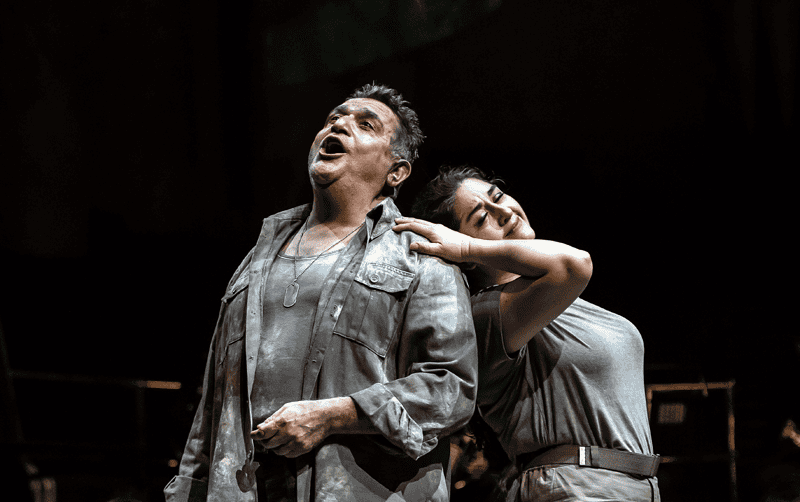 Rafael Rojas as Radamès with Alexandra Zabala as Aida in Opera North’s Aida [Photo credit: Clive Barda]